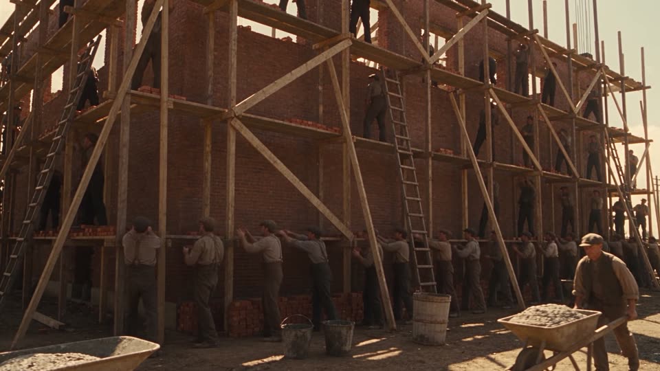 Das Gerüst im fertigen Film